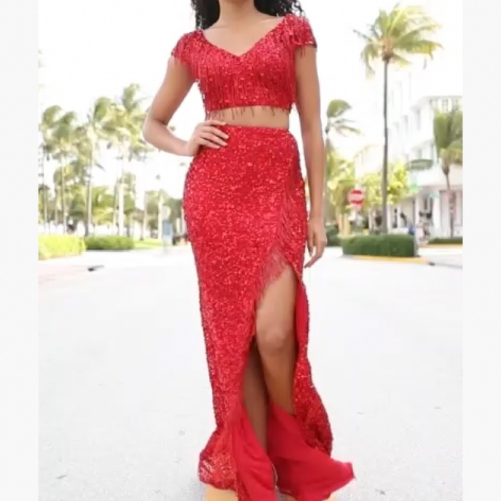 Prom Dress - Picture 6 of 7
